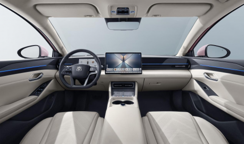 上新云辇型、限时12.98万元 七夕的“秦”绪价值是秦L EV给的