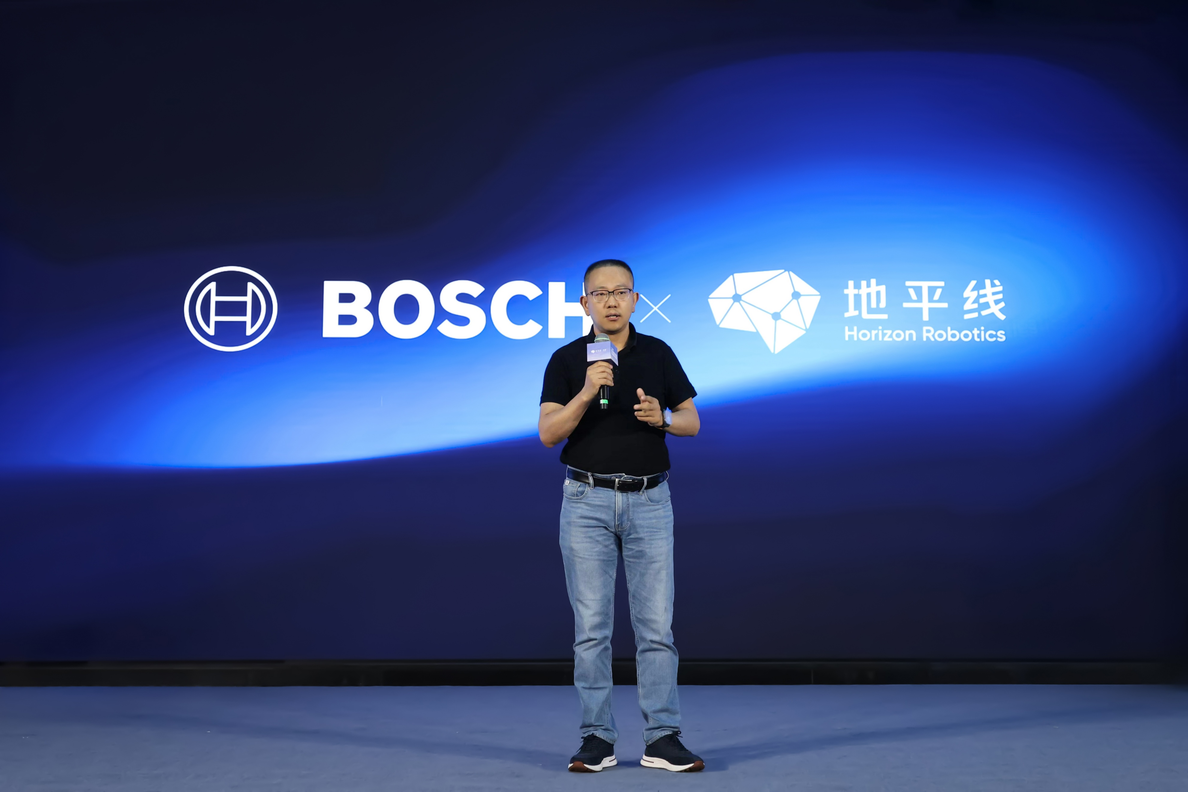 征程芯片量产突破1000万，地平线成首个千万级智驾科技玩家