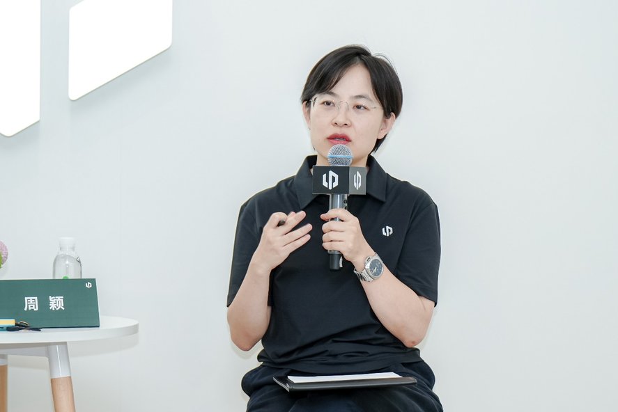 零跑闪耀成都车展，技术驱动全球跃升，颠覆大戏还在后头