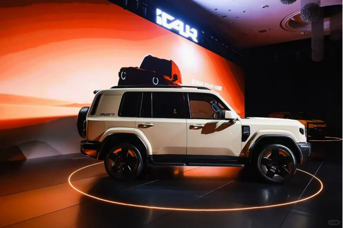 【E汽车】奇瑞iCAR V27正式亮相