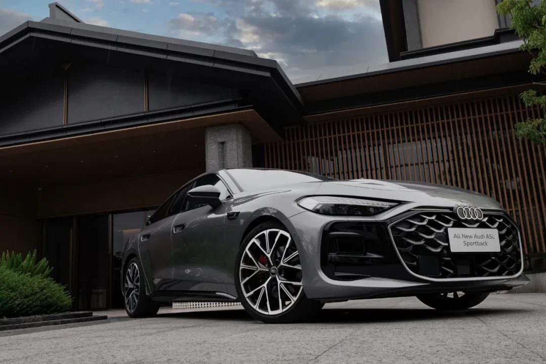 在电动喧嚣中，听见上汽奥迪A5L Sportback的燃油颤音 | 新车