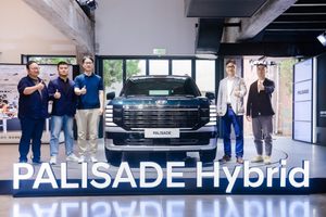 2.5T+双电机 ，新一代帕里斯帝中国首秀演绎混动旗舰新高度