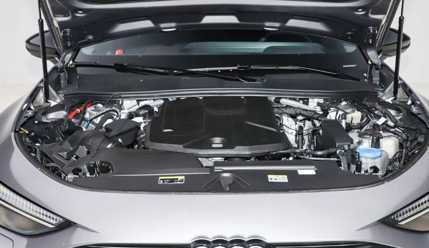 华为智驾上车，限时25.59万元起，上汽奥迪A5L Sportback登场