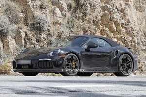 新款911 Turbo S也将搭载混动系统了