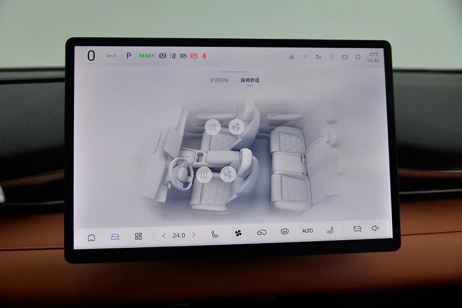 深蓝S05：10万多到手不香吗？二三十万也就这样