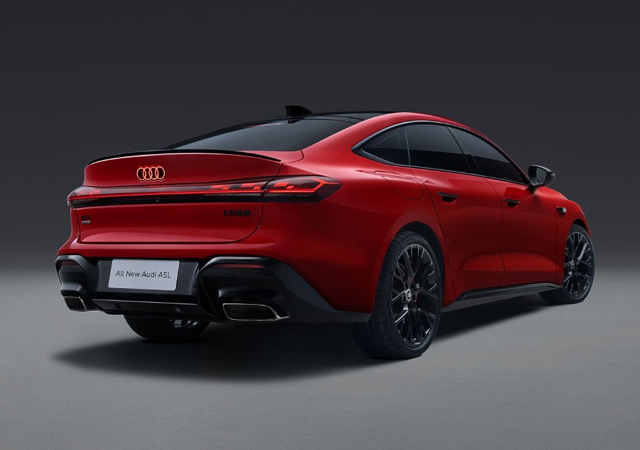 华为智驾上车，限时25.59万元起，上汽奥迪A5L Sportback登场