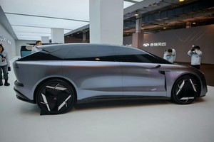 这下要排队买奇瑞了！新车配固态电池，续航1500km，号称永不自燃