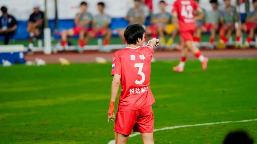 盐城5球大胜常州，悦达起亚燃情助威点燃赛场激情