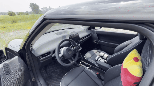独立试驾电动MINI COOPER：细节之处见情怀，驾驶乐趣仍上头