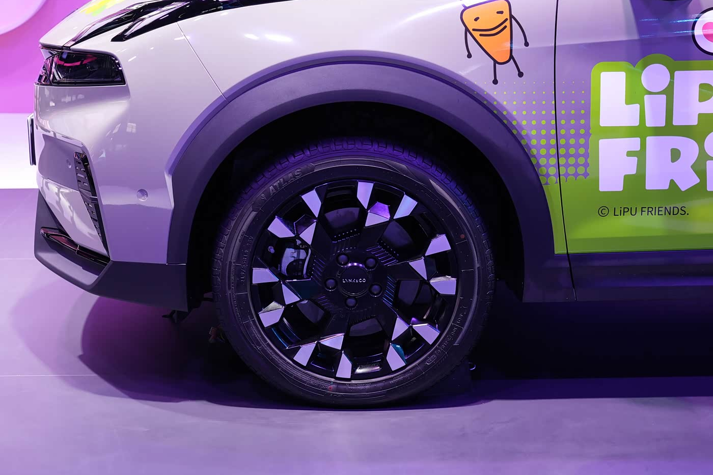 领克06 Relive上市，这可能是你能买到的，最好玩的十万级SUV