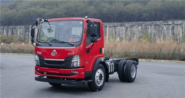 乘龙L2自卸车：三重硬核实力 成就城乡运输价值标杆