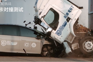 理想汽车，正面临前所未有的舆论危机