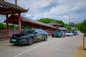 百公里最低3.3L真实测试成绩 2025吉利银河全民测油耗夏测·云南站
