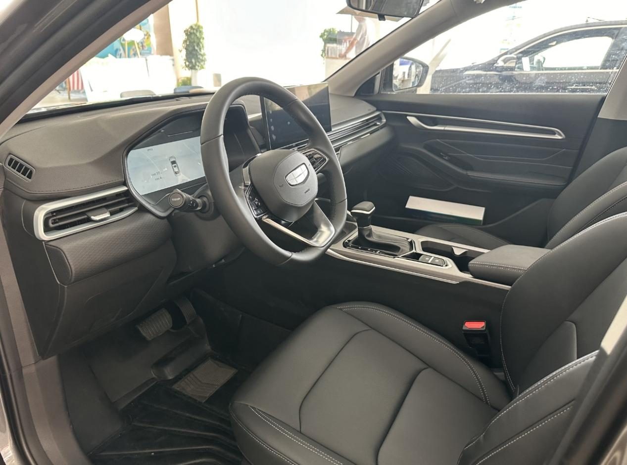 第4代帝豪全球400万纪念款，三大件解读，CVT18变速箱