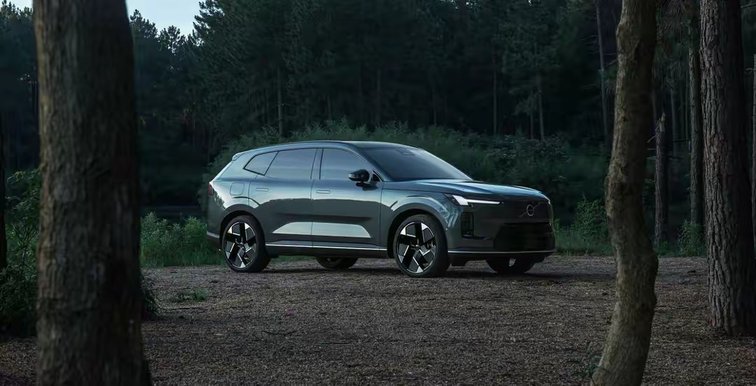 箭头指BBA 全新沃尔沃XC70全新动力组合 安全兜底 智能拉满