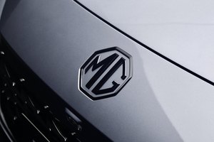 全新MG4预售开启，能否打破老款销售尴尬困局？