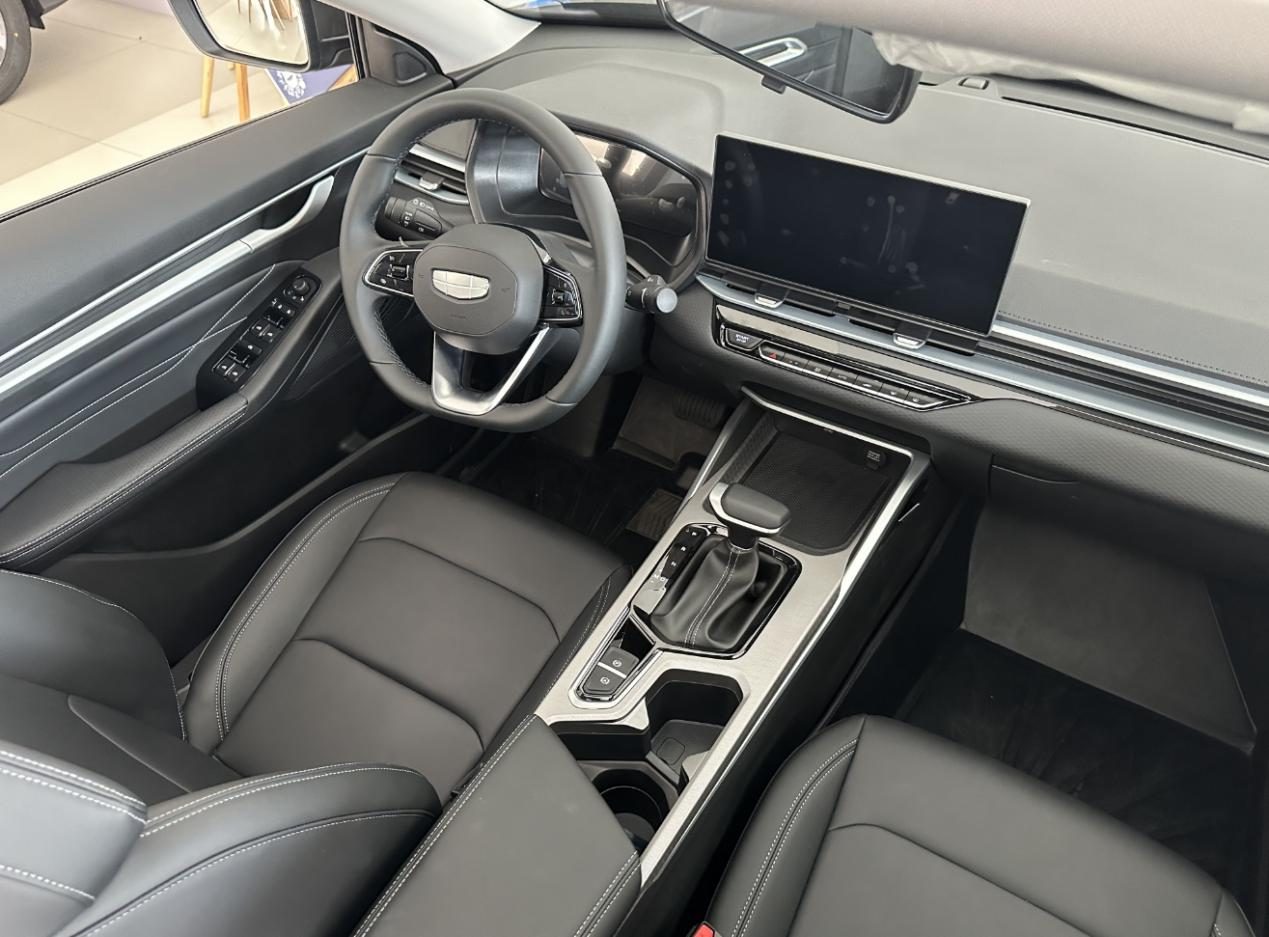 第4代帝豪全球400万纪念款，三大件解读，CVT18变速箱