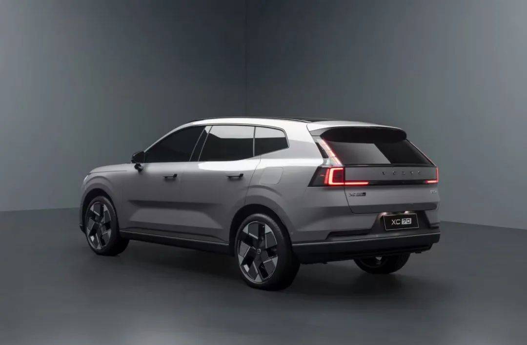 沃尔沃全新XC70，剑指“豪华超混第一车”