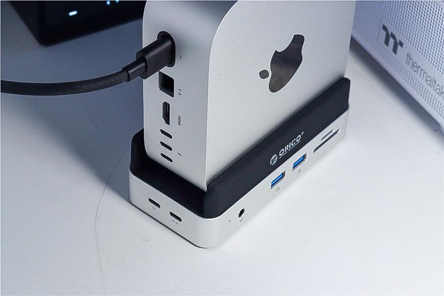 200出头的Mac mini M4扩展坞底座奥睿科MiniDock，不愧是价格屠夫
