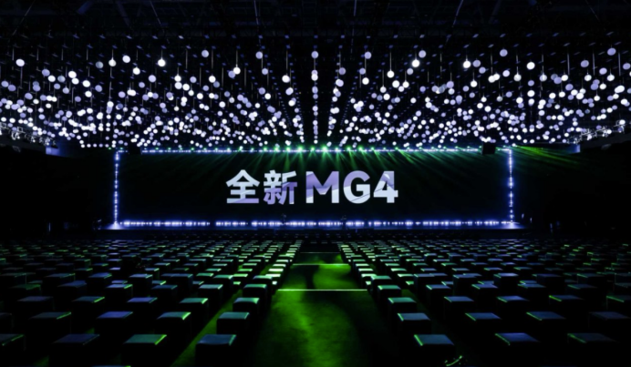 上汽俞经民放「狠话」，全新MG4这作业真抄不了！