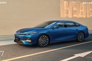 吉利银河A7上市8.18万元起，主流家轿新选择