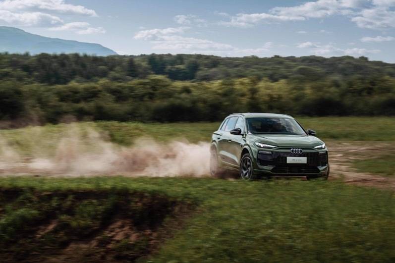 豪华智能电动旗舰SUV 价值标杆实力之选 一汽奥迪Q6L e-tron家族重磅上市