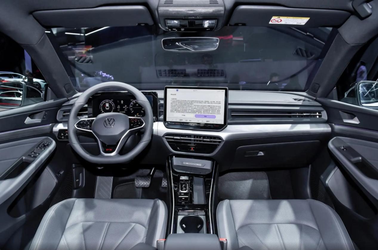 13万级凌渡GTS对比20万级高尔夫GTi，上汽大众比一汽良心吗？