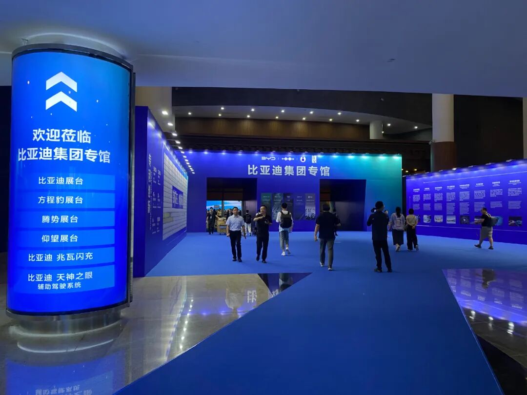 行业丨又是一年成都车展：自主“壕气”出圈，外资“老钱”隐退