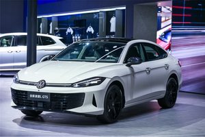 13.99万买高尔夫GTI同款2.0T！大众凌渡L GTS成都车展上市