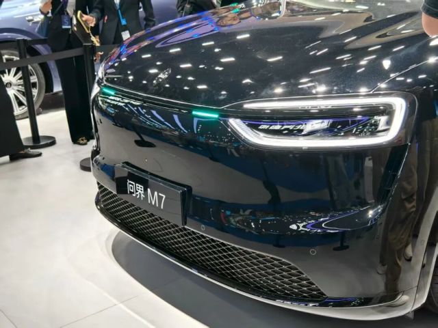 抢先体验全新问界M7！详解9大升级，全面脱胎换骨，25万级SUV要变天？