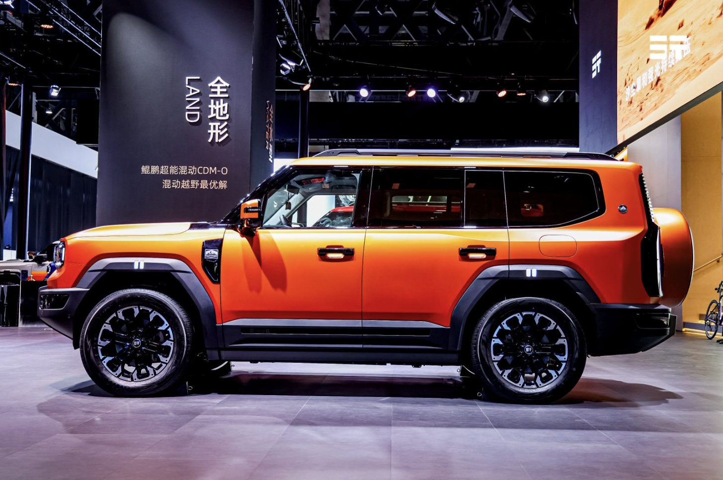 又一专业硬派越野！纵横登陆成都车展，G700全球盲订开启