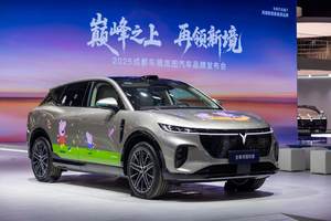 爆款不断 技术领先 交付创新高 岚图汽车8月交付13505辆 同比增长119%