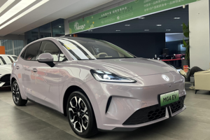 全新MG4上市6.58万元起，五款配置怎么选？