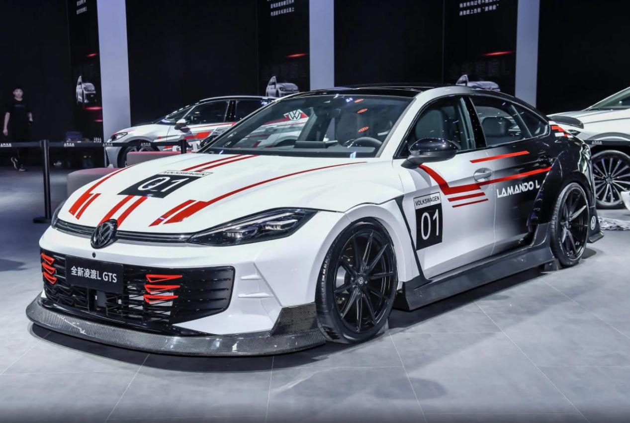13万级凌渡GTS对比20万级高尔夫GTi，上汽大众比一汽良心吗？