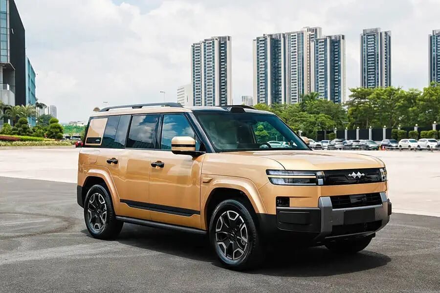 【E汽车】售价17.98万元起/定位中大型SUV 方程豹钛7正式上市