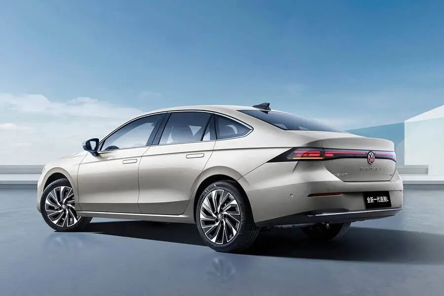 【E汽车】一汽-大众全新速腾L正式上市 官方指导价11.49-13.19万元