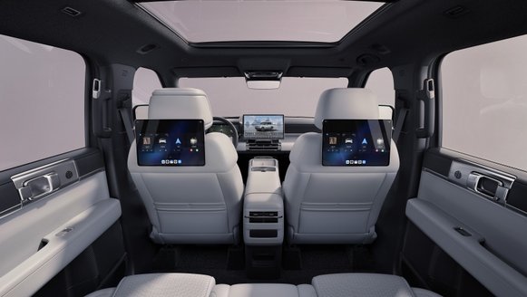 智能大五座SUV 方程豹钛7售价17.98万起