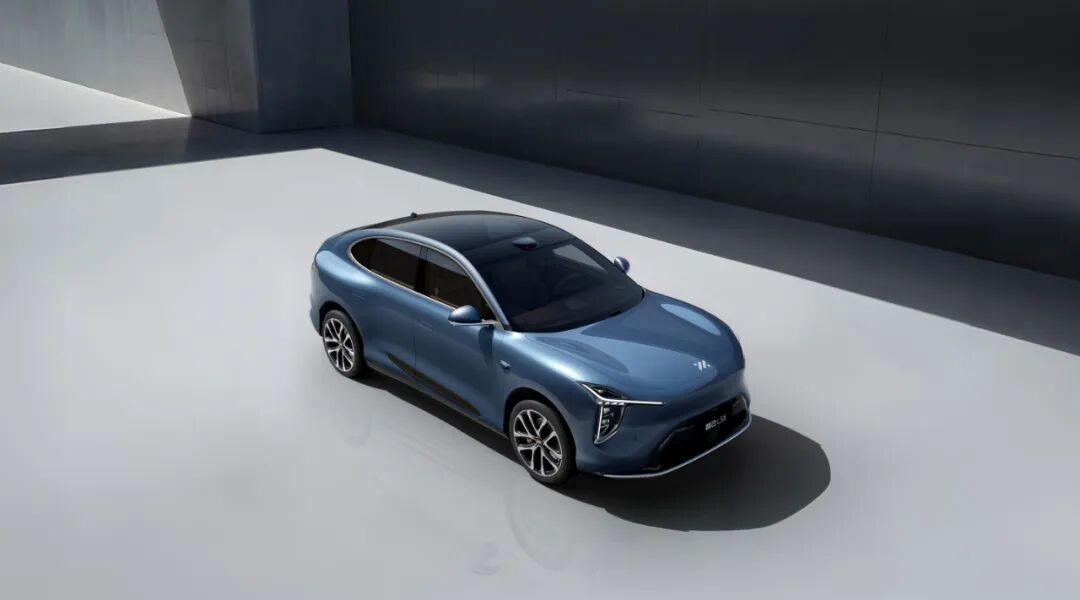 新一代智己LS6权益售价19.79万起 增程版纯电续航450km