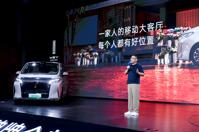 6.28万起，精品纯电超值之选极狐T1上市开启交付!