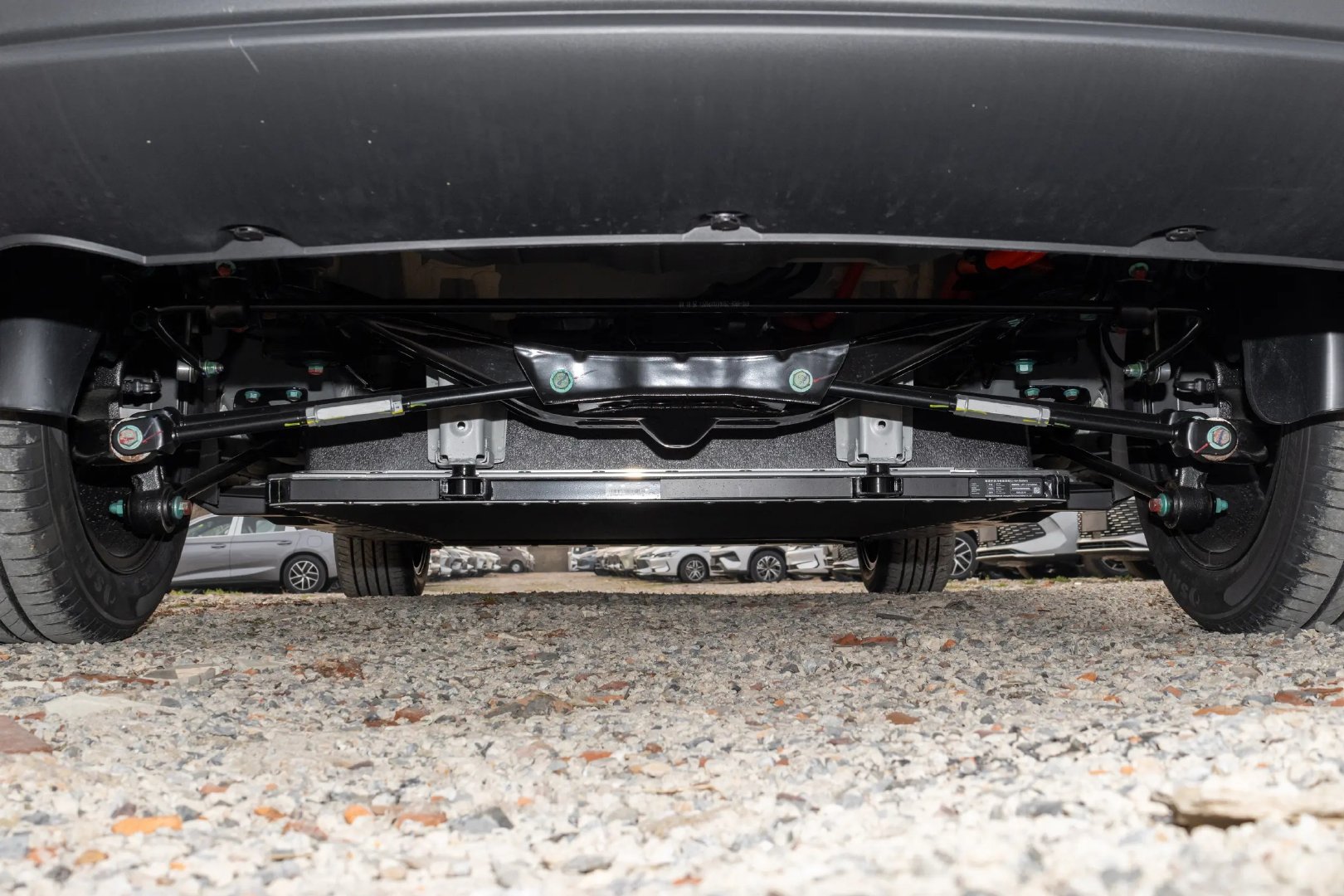 10万预算选纯电家轿 秦PLUS EV 零跑B01 小鹏M03您怎么选