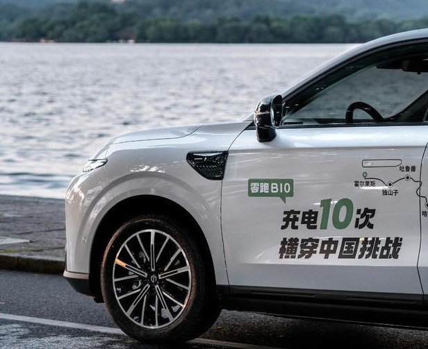 “半价理想”零跑持续霸榜，是阶段性胜利还是王者降临？