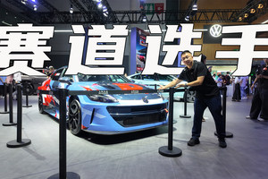 不是所有量产车都能改成赛车，凌渡L让你轻松体验GTi