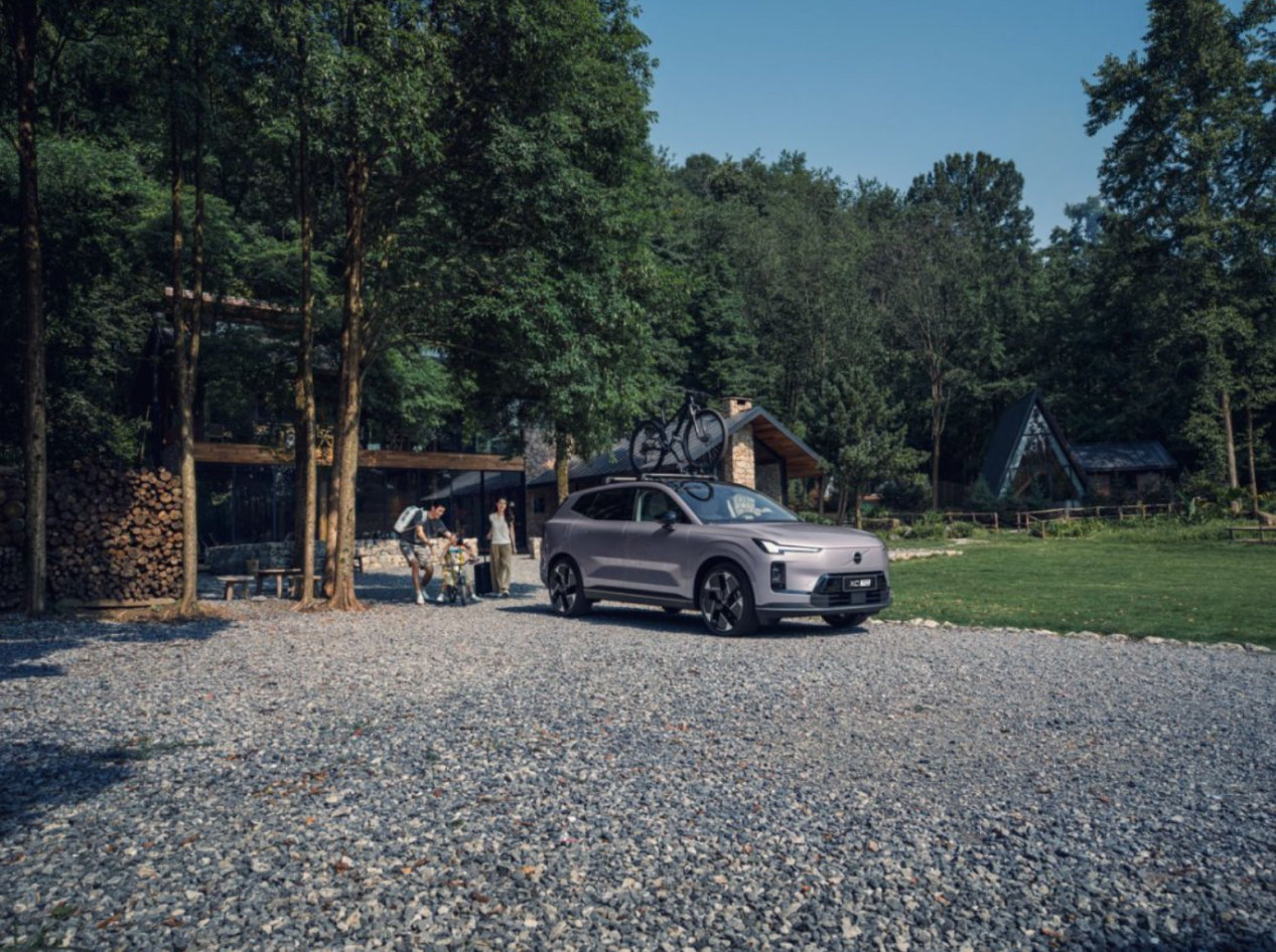 沃尔沃全新 XC70预售29.99万起  强势定义“豪华超混第一车”