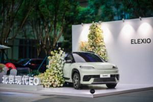 甜度爆表！北京现代EO（ELEXIO）七夕首秀成都，演绎满分浪漫告白