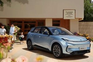 编辑锐评成都车展新车：便宜车卷价格，中高端卷订单数！