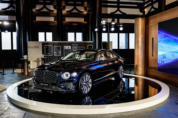 宾利飞驰 Mulliner 以 皇家工艺演绎顶级奢华