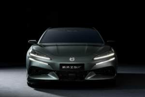 腾势汽车8月销量破万，科技豪华定义MPV新高度