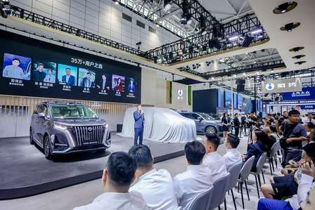 2025齐鲁秋季车展开幕，千车争锋，科技狂欢，AI“荐车”等你来！