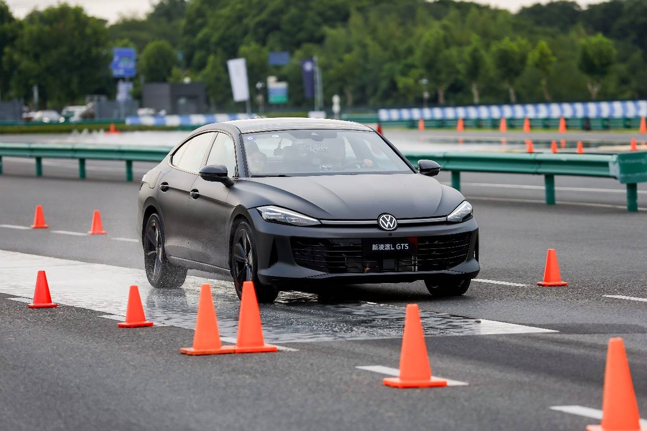 13万即可多拿下GTS 全新凌渡L怎么选？