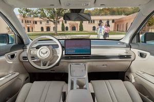 缤果S公布座舱配置，新一代AI大模型上车，预售才6.88万起？